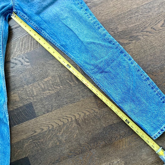 Agolde Karolina skinny jean in 'Clementine' wash - Picture 12 of 13